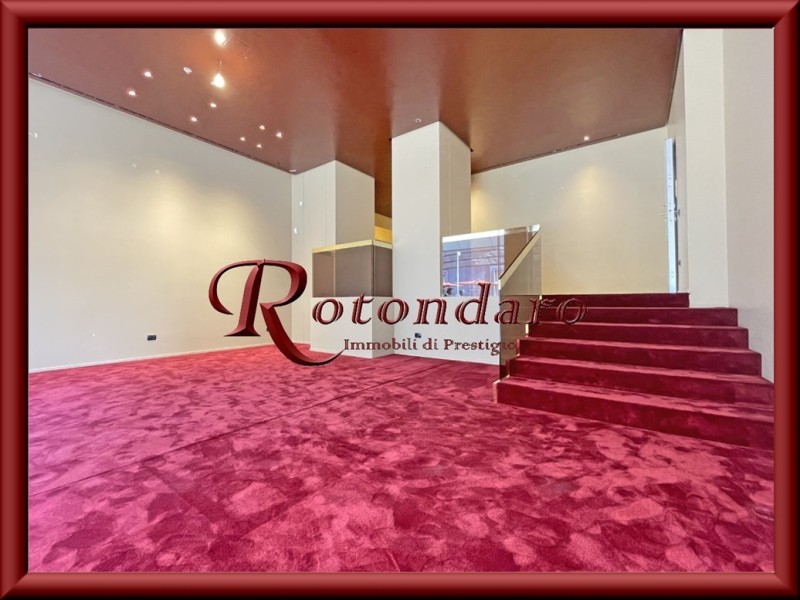 Monte Napoleone 190 Mq