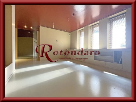 Monte Napoleone 190 Mq