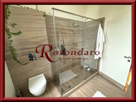 Vittorio Emanuele 260 mq