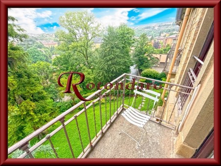 Vittorio Emanuele 260 mq