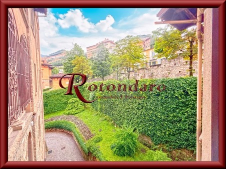 Vittorio Emanuele 260 mq