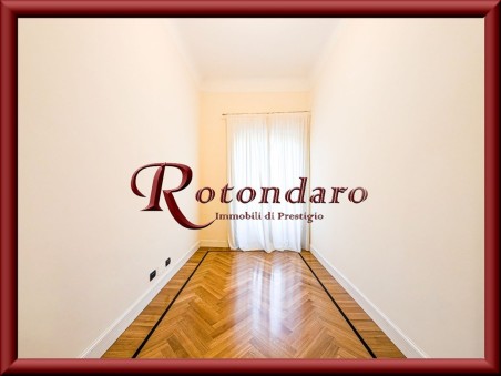 Arco della Pace  220 Mq