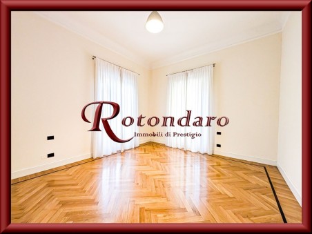 Arco della Pace  220 Mq