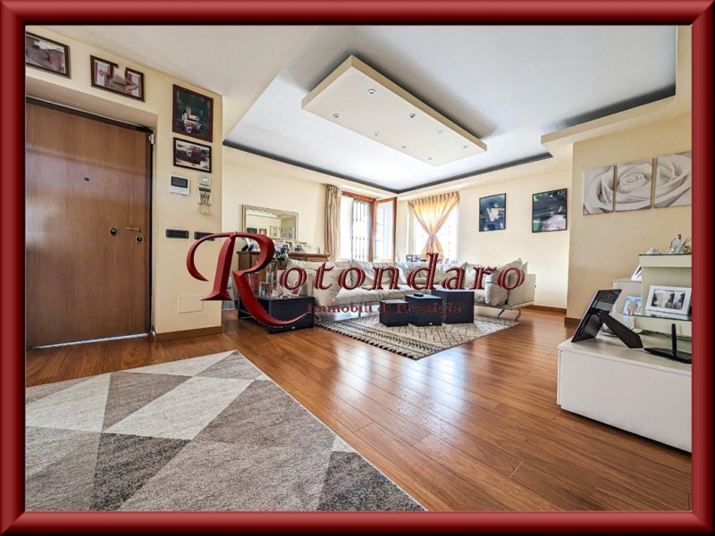 Calvignasco - Via Aldo Moro 240 mq