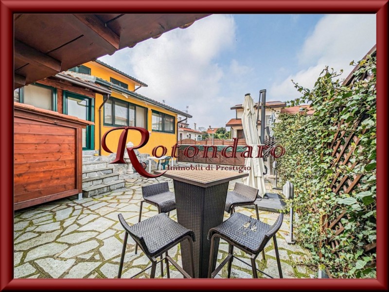 Calvignasco - Via Aldo Moro 240 mq