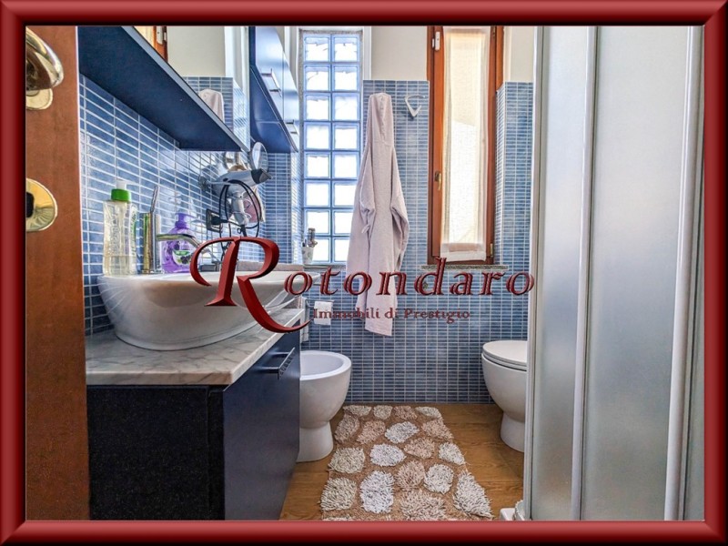 Calvignasco - Via Aldo Moro 240 mq