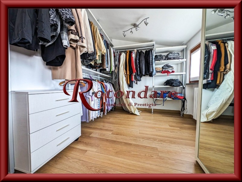 Calvignasco - Via Aldo Moro 240 mq