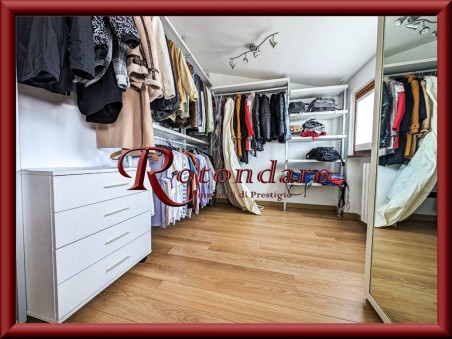 Calvignasco - Via Aldo Moro 240 mq