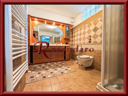 Calvignasco - Via Aldo Moro 240 mq