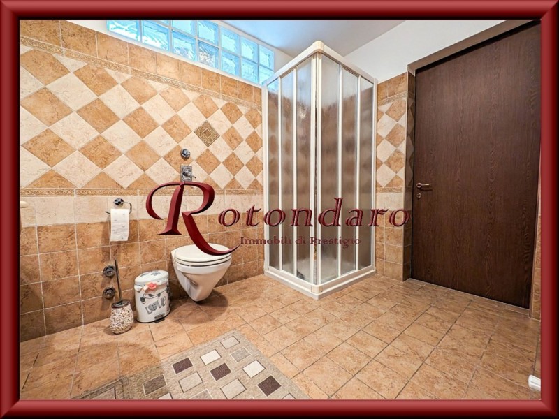 Calvignasco - Via Aldo Moro 240 mq